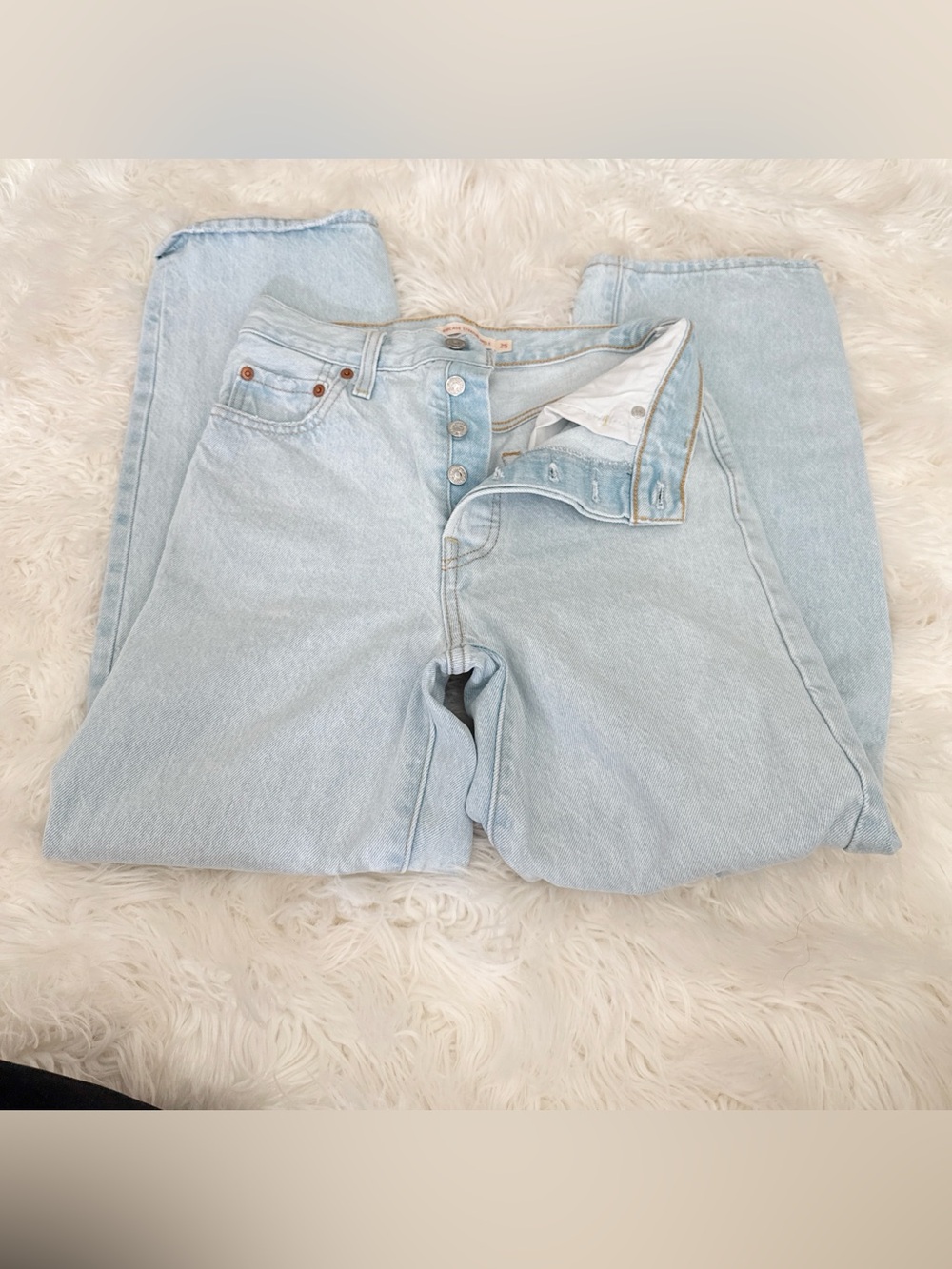 Levi's Light Blue Straight Leg Women's Jeans